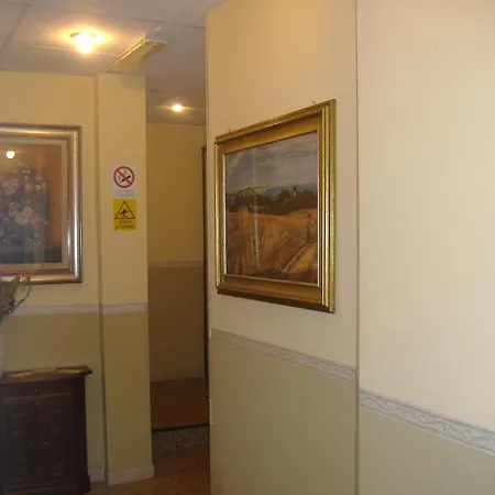 Mayorca Hotel Milán