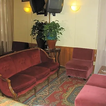 Mayorca Hotel
