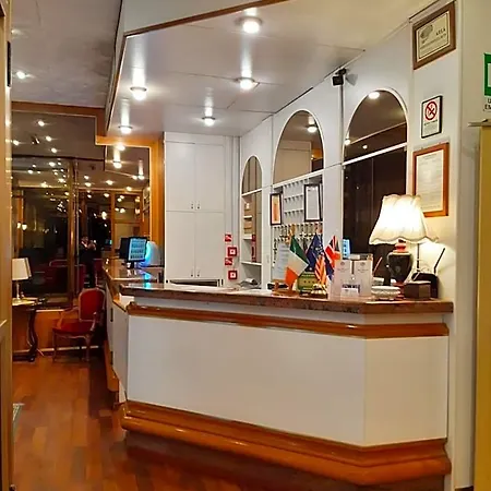 Mayorca Hotel Milan