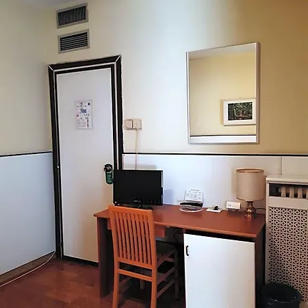 Hotel Mayorca Milan